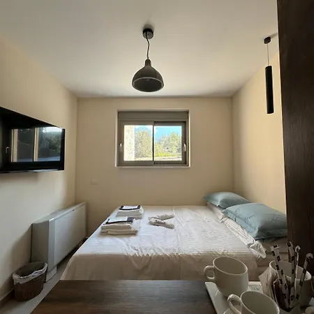 Topos Luxury Heraion 4*