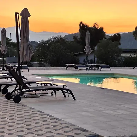 Topos Luxury Heraion Apartmanhotel