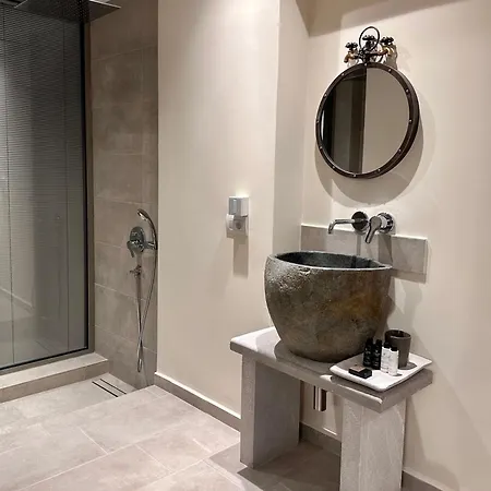 Topos Luxury Heraion