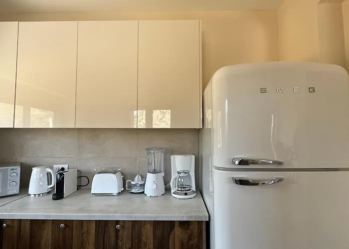 Topos Luxury Heraion Aparthotel 4*