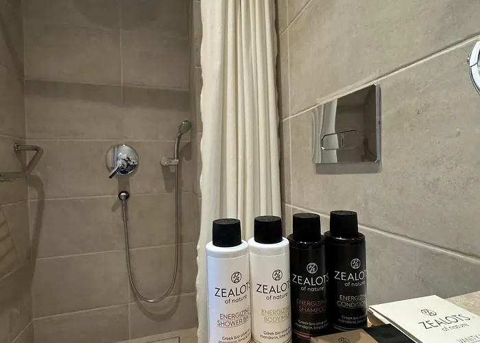 Topos Luxury Heraion 4*