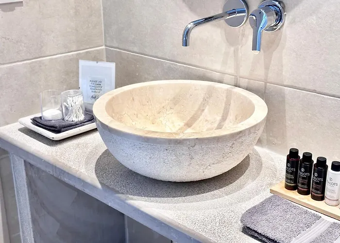 Topos Luxury Heraion Aparthotel