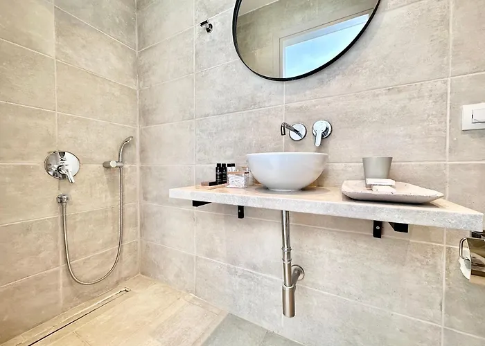 Topos Luxury Heraion 4*