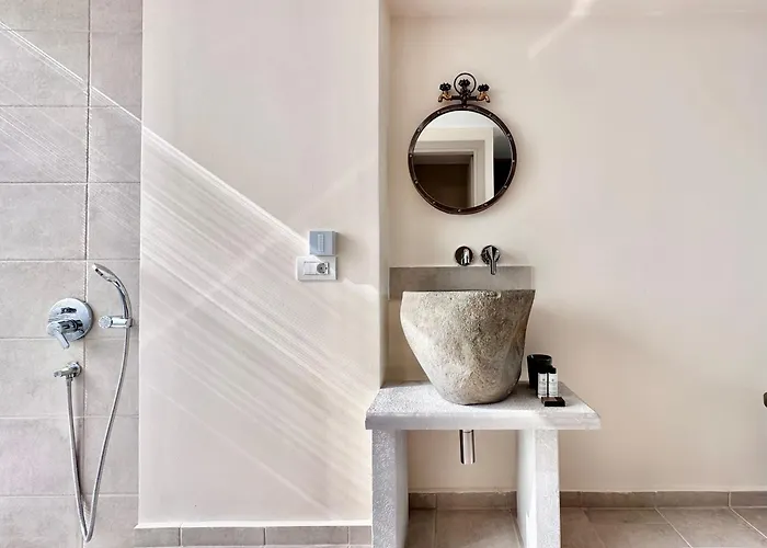 Topos Luxury Heraion Loutráki