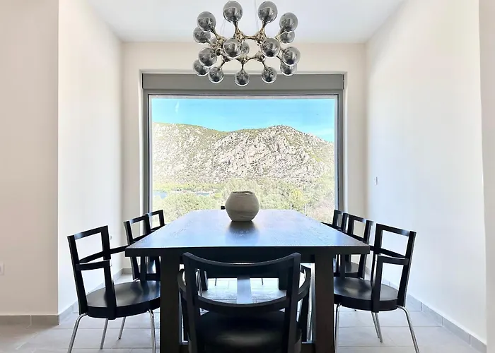 Topos Luxury Heraion Loutráki