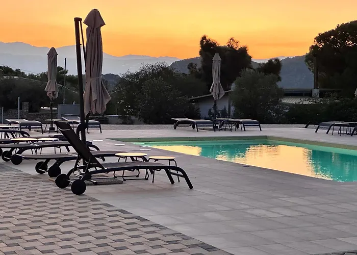 Topos Luxury Heraion Aparthotel