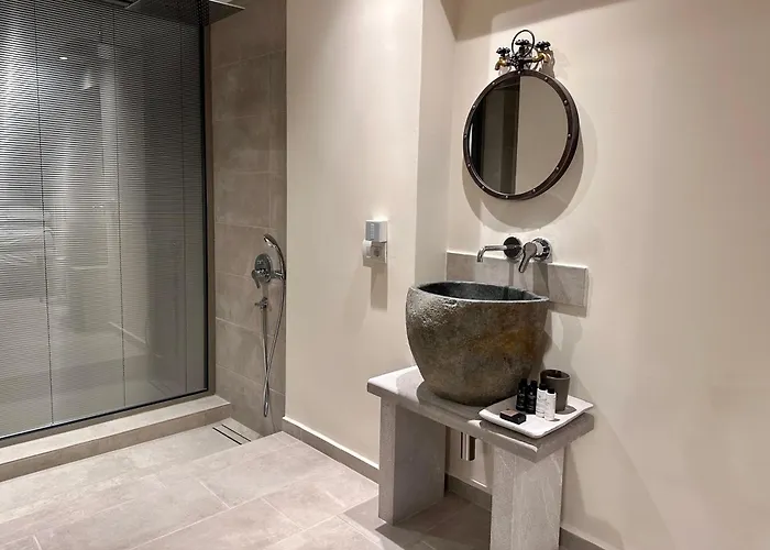 Topos Luxury Heraion